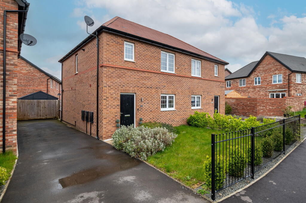 Main image of property: Florence Grove, Market Harborough, Leicestershire, LE16 9NY