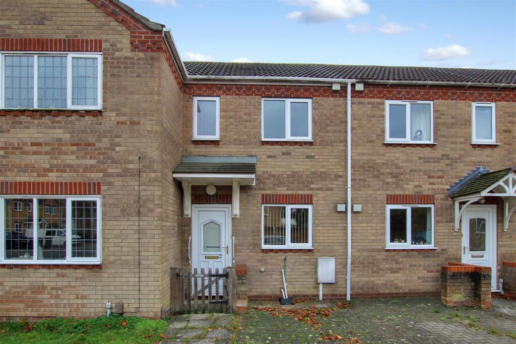Main image of property: Sixfield Close, Lincoln