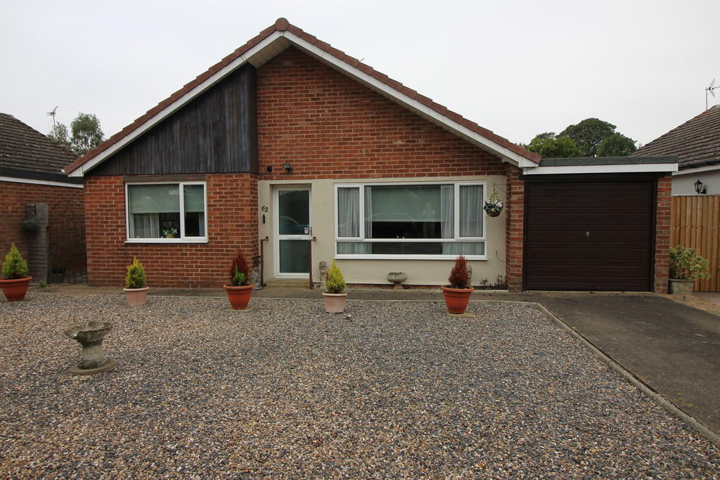 3 bedroom detached bungalow for sale in Greenfields, Nettleham, Lincoln