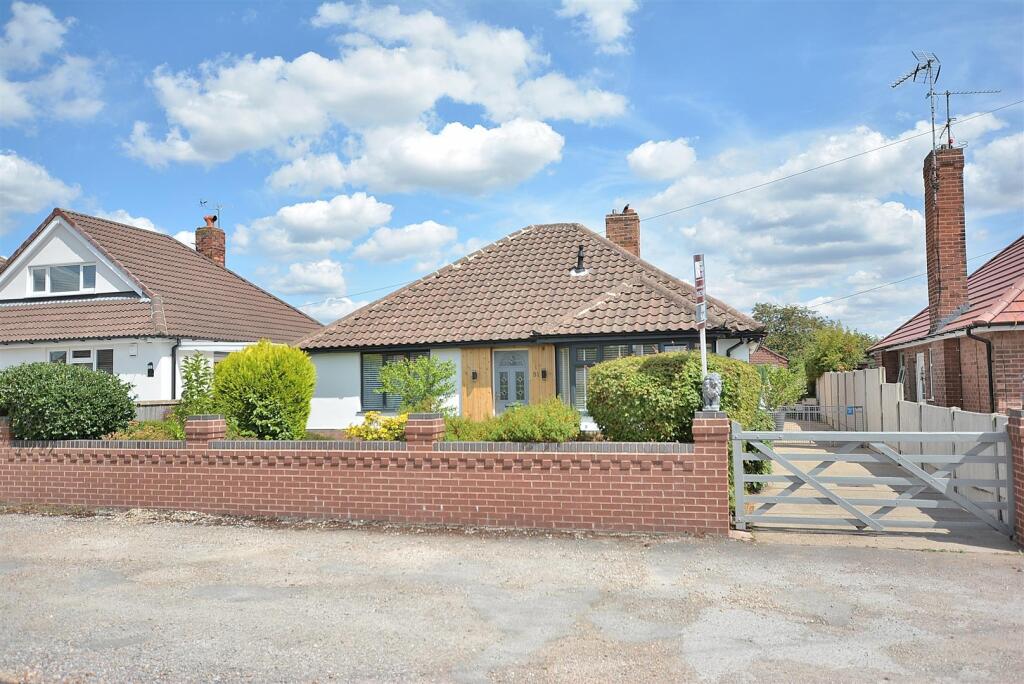 Main image of property: Mansfield Road, Mansfield Woodhouse