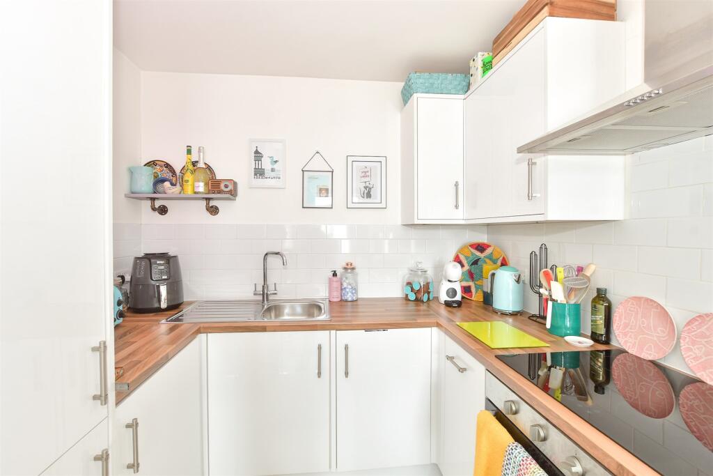 Main image of property: Crowborough Hill, Crowborough, East Sussex