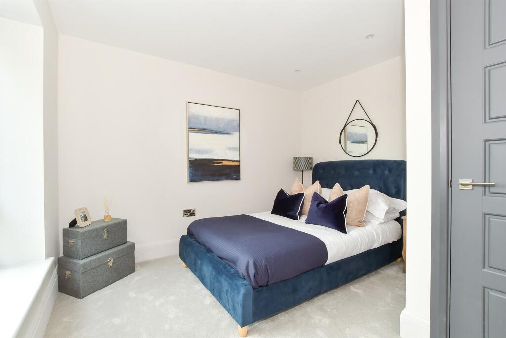 Additional property image - Harestone Gardens, Stanstead Road, Caterham, Surrey