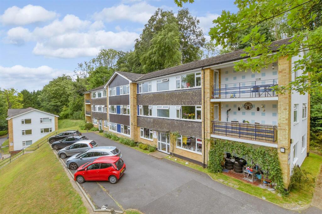 Main image of property: Beechwood Road, Caterham, Surrey
