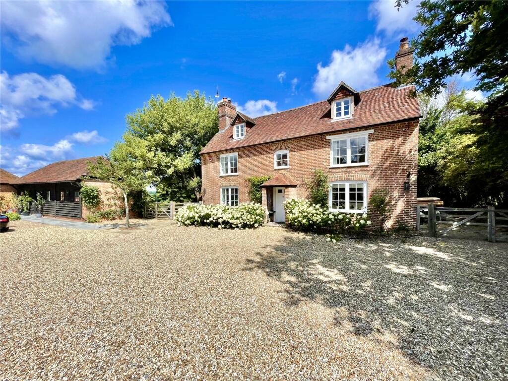5 bedroom detached house for sale in Lymington Road, Brockenhurst