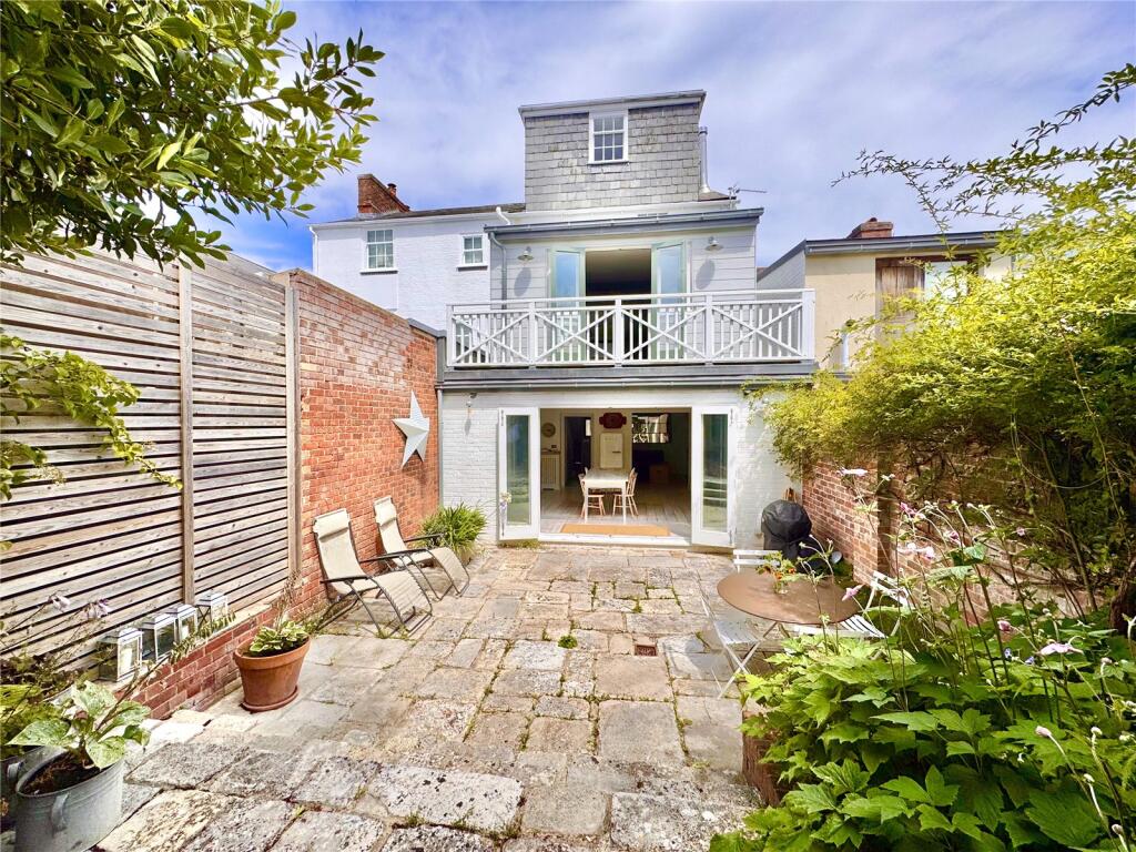 Main image of property: Bath Road, Lymington, Hampshire, SO41