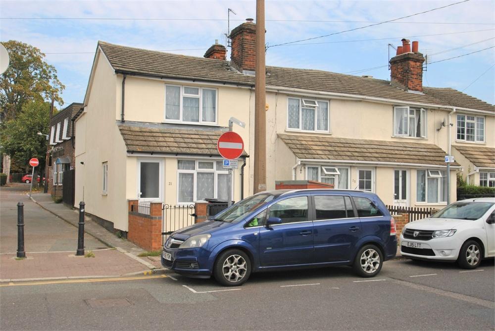 3 bedroom detached house for sale in Manor Street, BRAINTREE, Essex, CM7