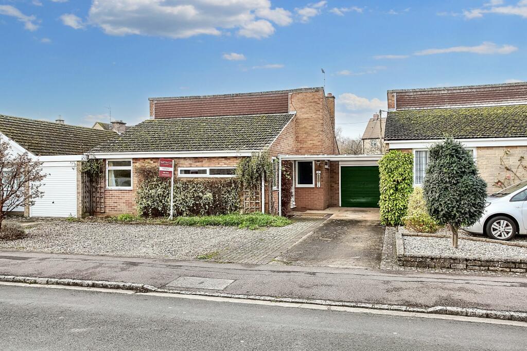 Main image of property: Churchill Way, Long Hanborough, OX29