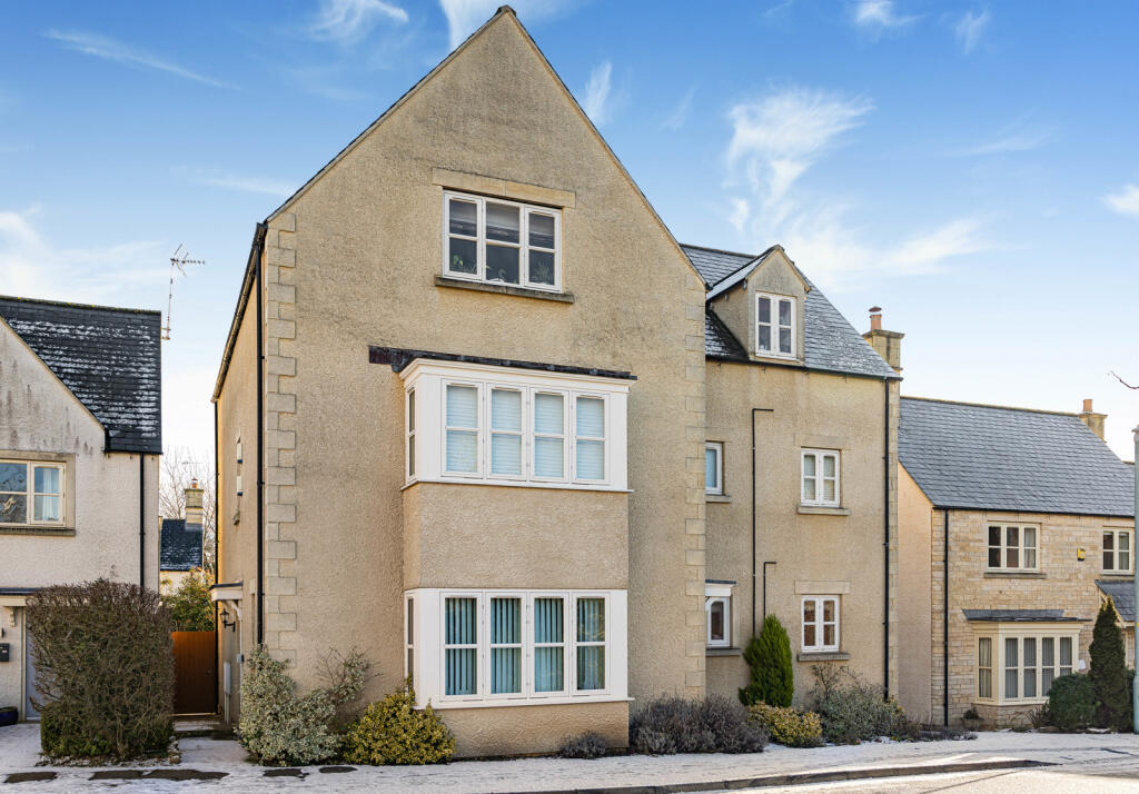 Main image of property: Cornwall Close, Tetbury, Gloucestershire, GL8
