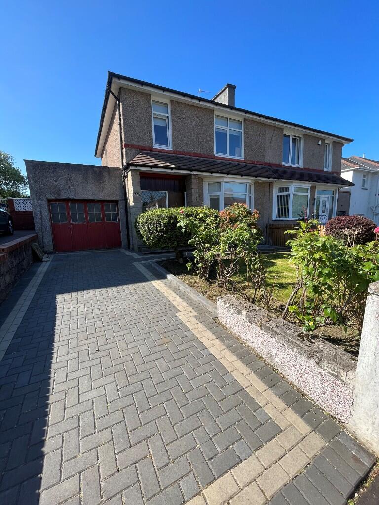 Main image of property: Kings Park Avenue, Glasgow, G44