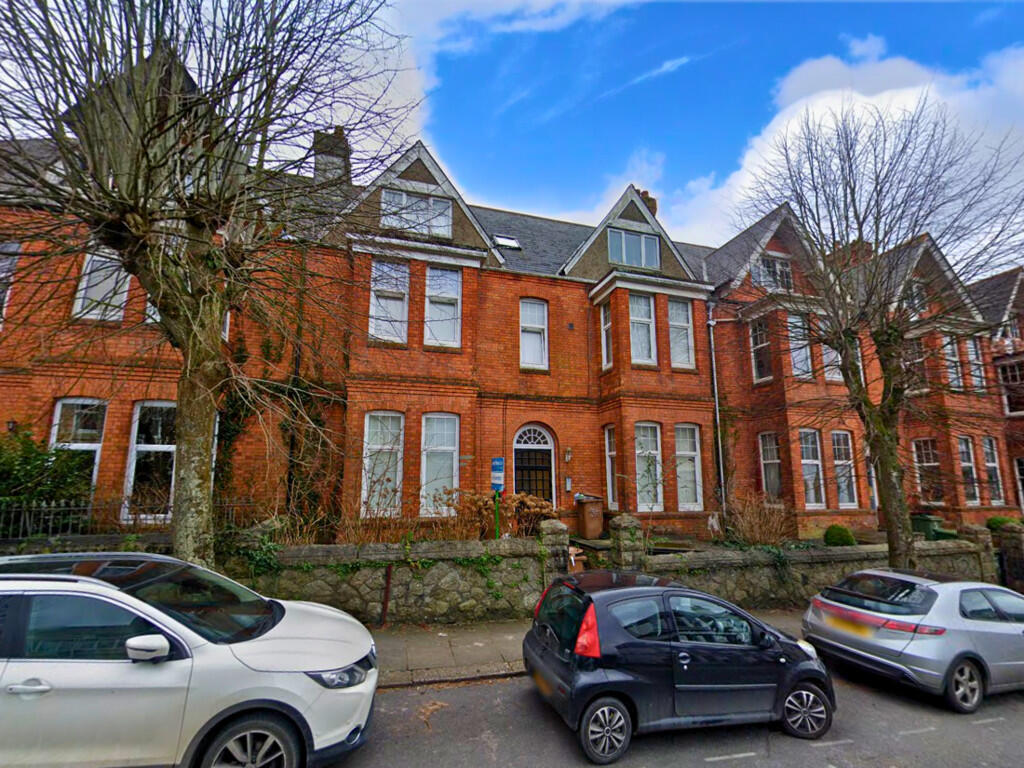 Main image of property: Queens Road, Lipson