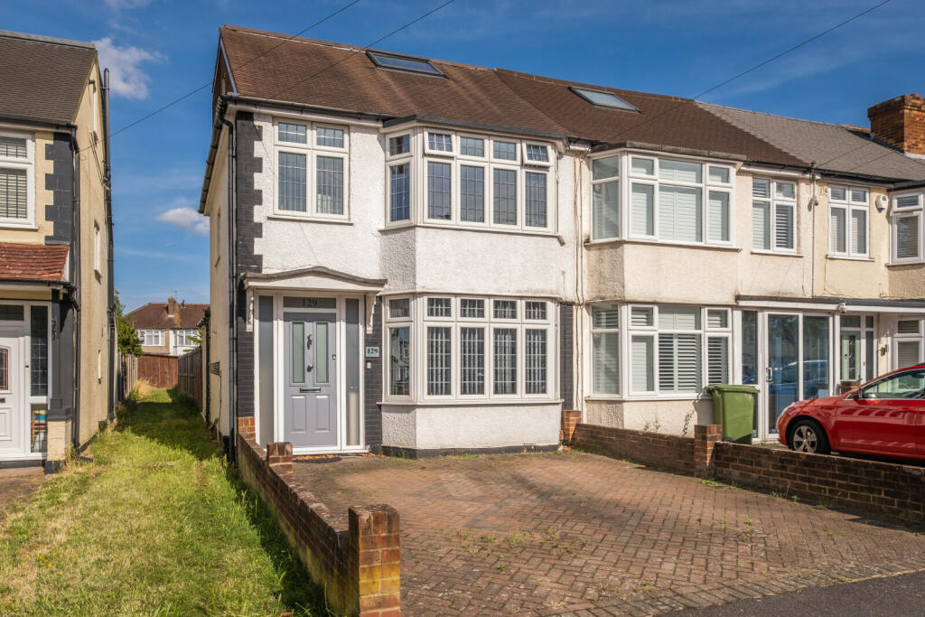 4 bedroom end of terrace house for sale in Brocks Drive, Cheam, Sutton, SM3