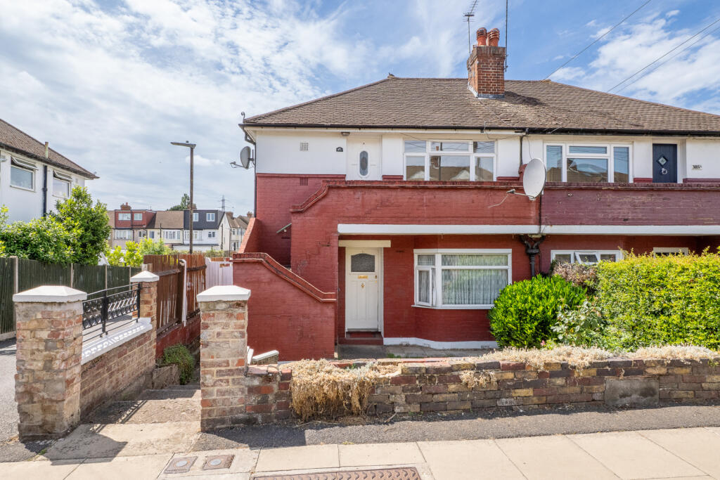 Main image of property: Lynmouth Avenue, Morden, SM4