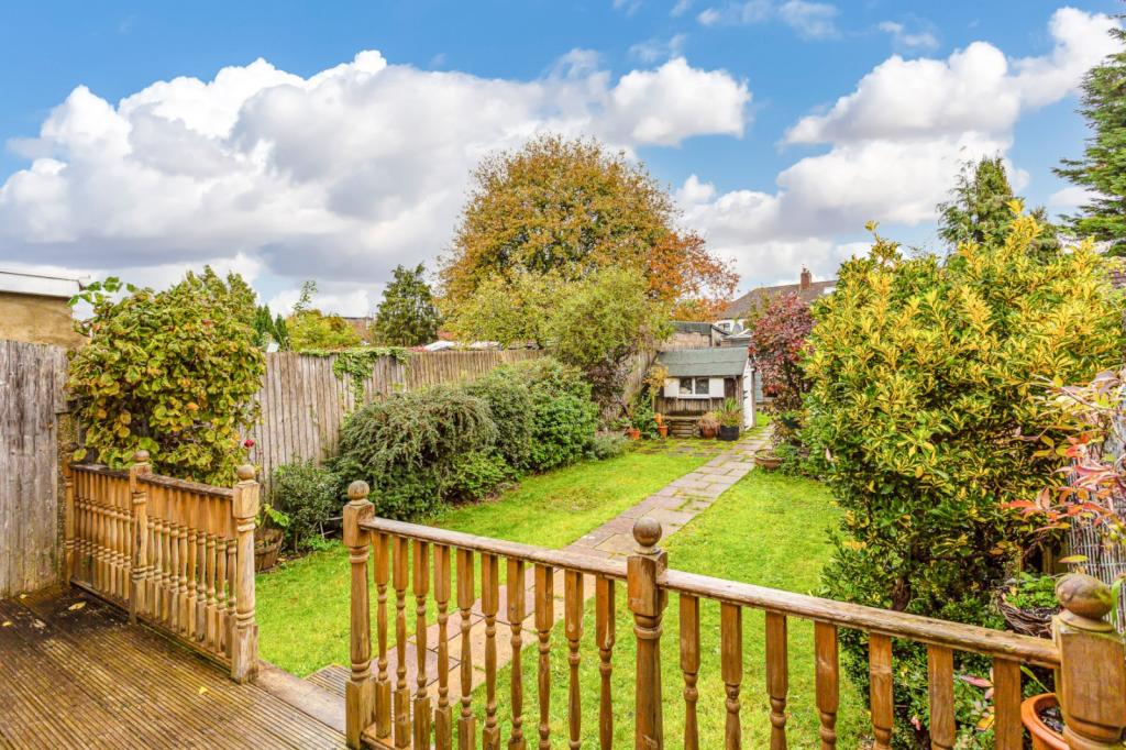 3 bedroom terraced house for sale in Queen Mary Avenue, Morden, SM4