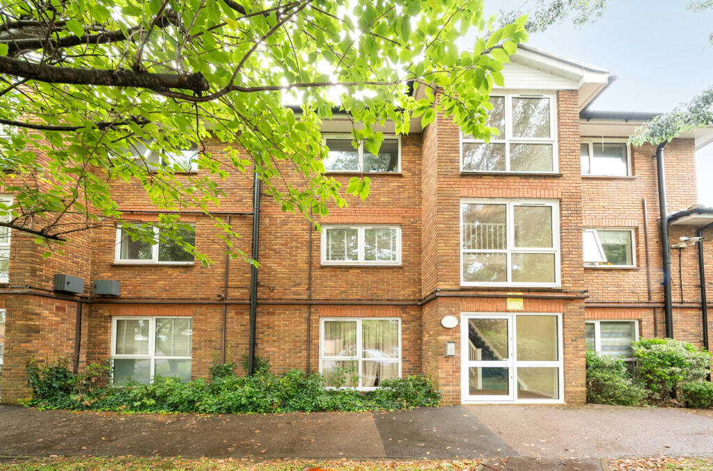 Main image of property: Morden Road, Mitcham, CR4