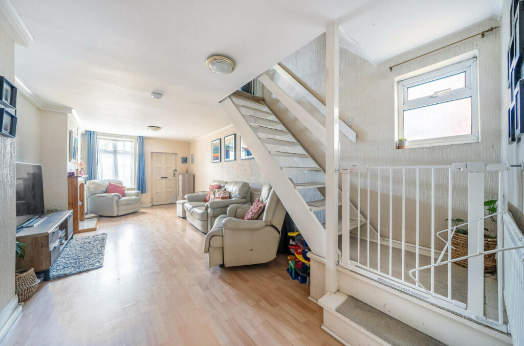 Additional property image - Commonside East, Mitcham, CR4