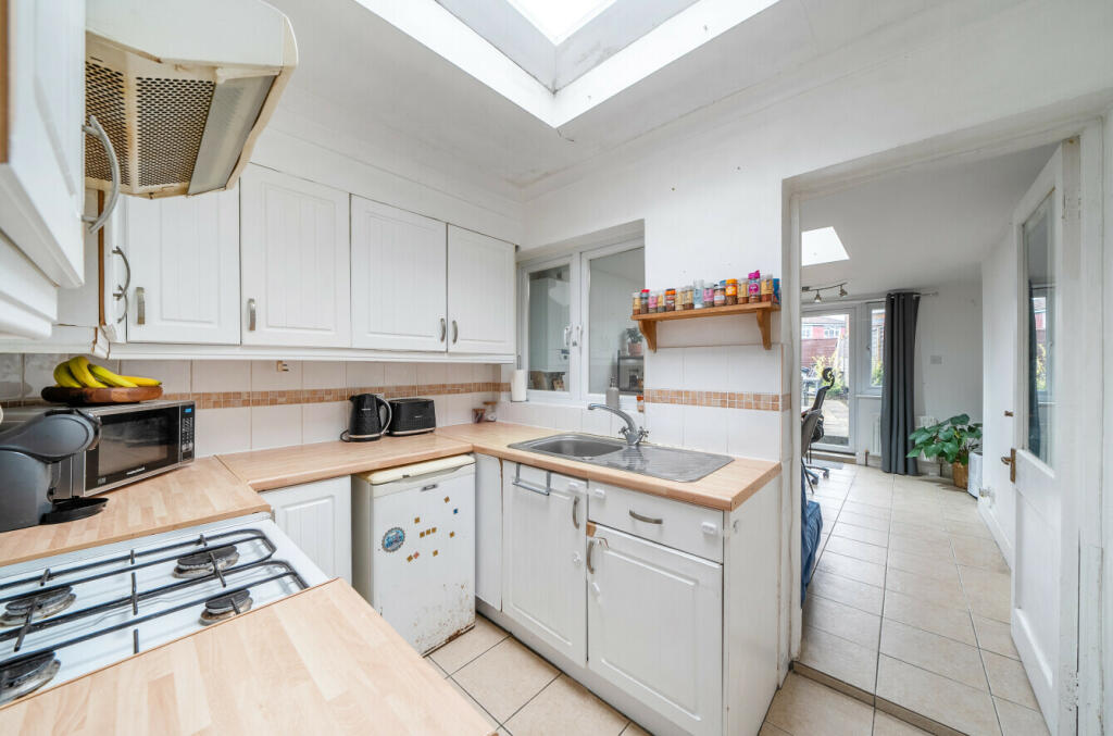Additional property image - Commonside East, Mitcham, CR4