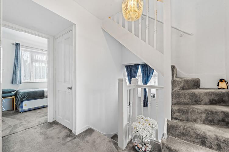 Additional property image - Tamworth Lane, Mitcham, CR4