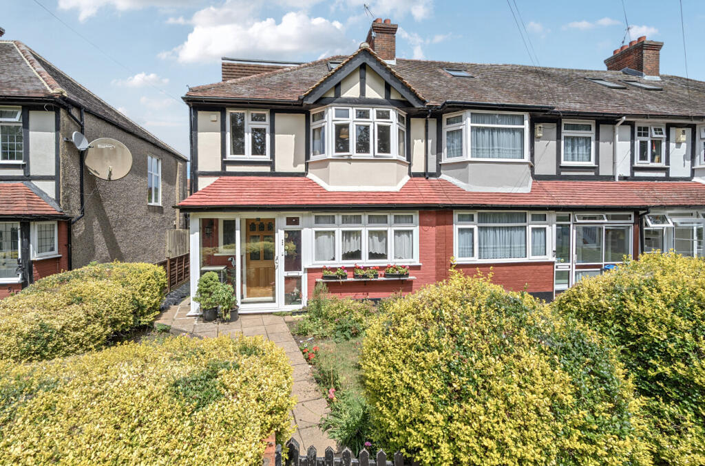 Main image of property: Commonside East, Mitcham, CR4