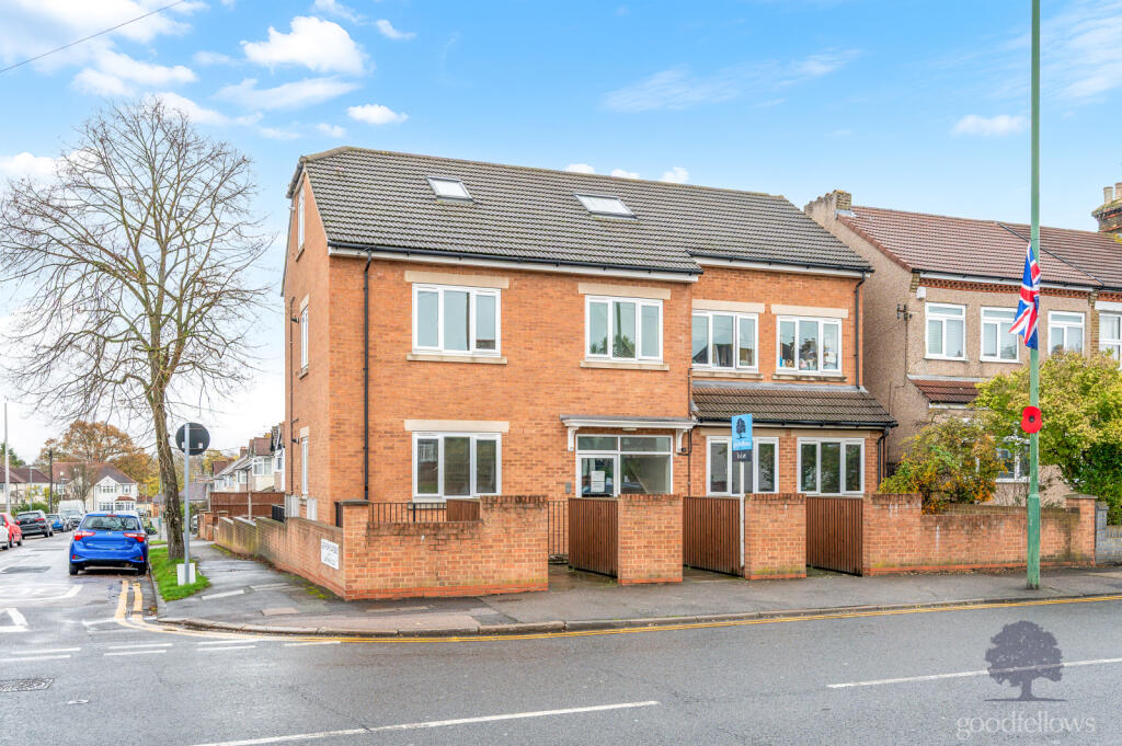 Main image of property: 322 Sutton Common Road, Sutton, Surrey, SM3