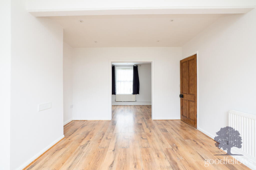 Main image of property: Malling Gardens, Morden, SM4