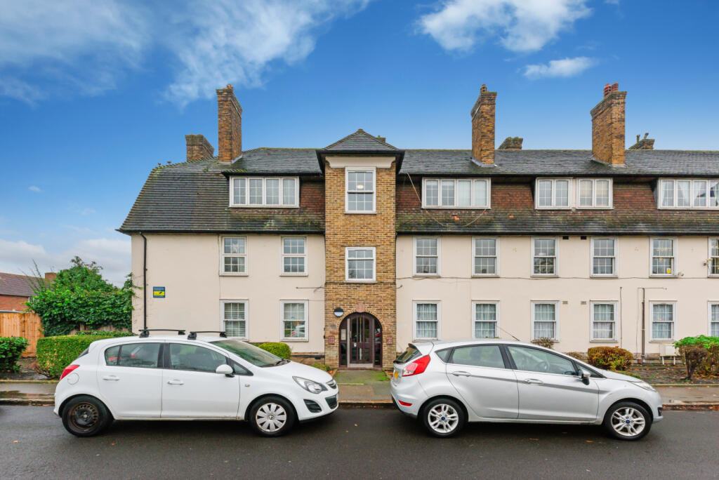 Main image of property: Green Lane, Morden, SM4