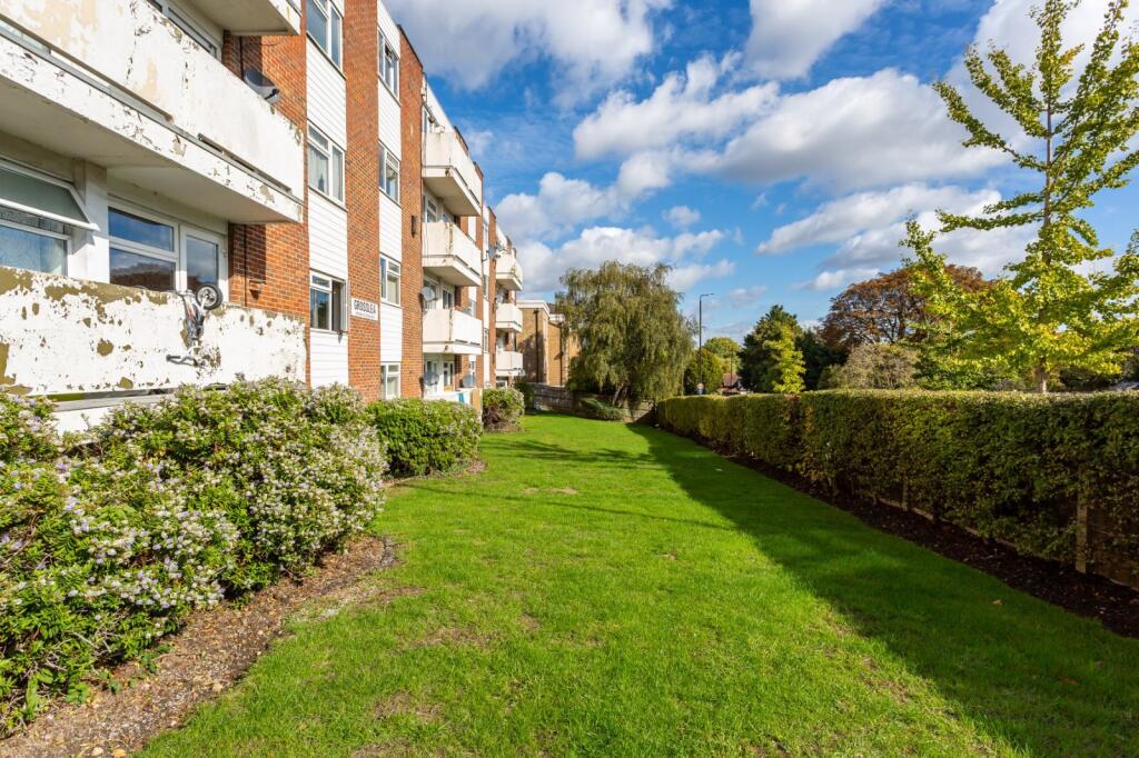 Main image of property: Bishopsford Road, Morden, Surrey, SM4