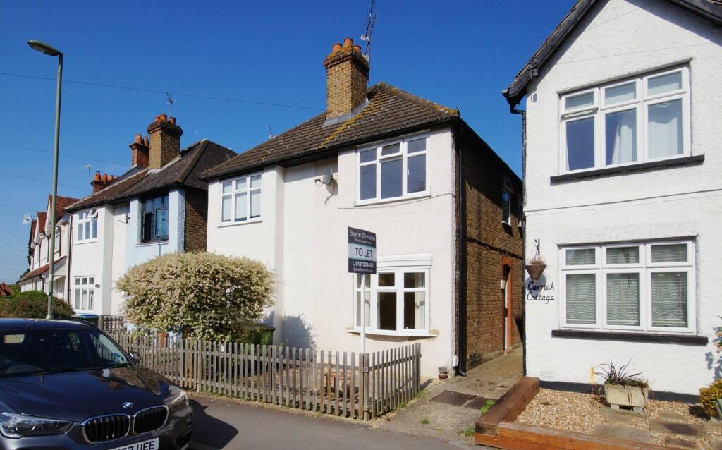 3 bedroom semi-detached house for rent in Coverts Road, Claygate, Surrey, KT10