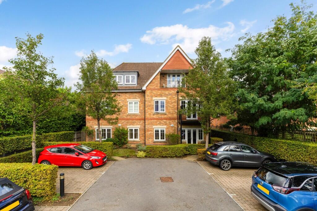 Main image of property: Between Streets, Cobham, Surrey, KT11