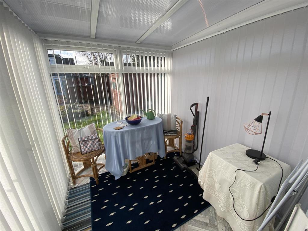 2 bedroom semidetached bungalow for sale in Mill Lane, Caldicot, NP26