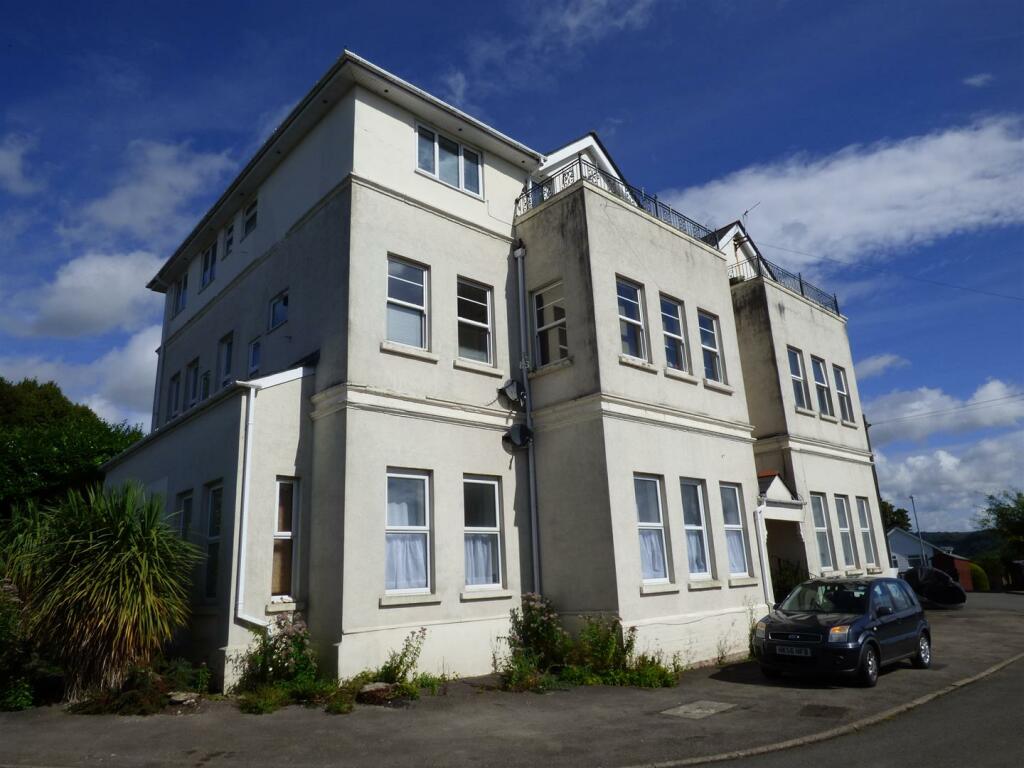 1 bedroom flat for rent in St Maur House, St Maur Gardens, Chepstow, NP16