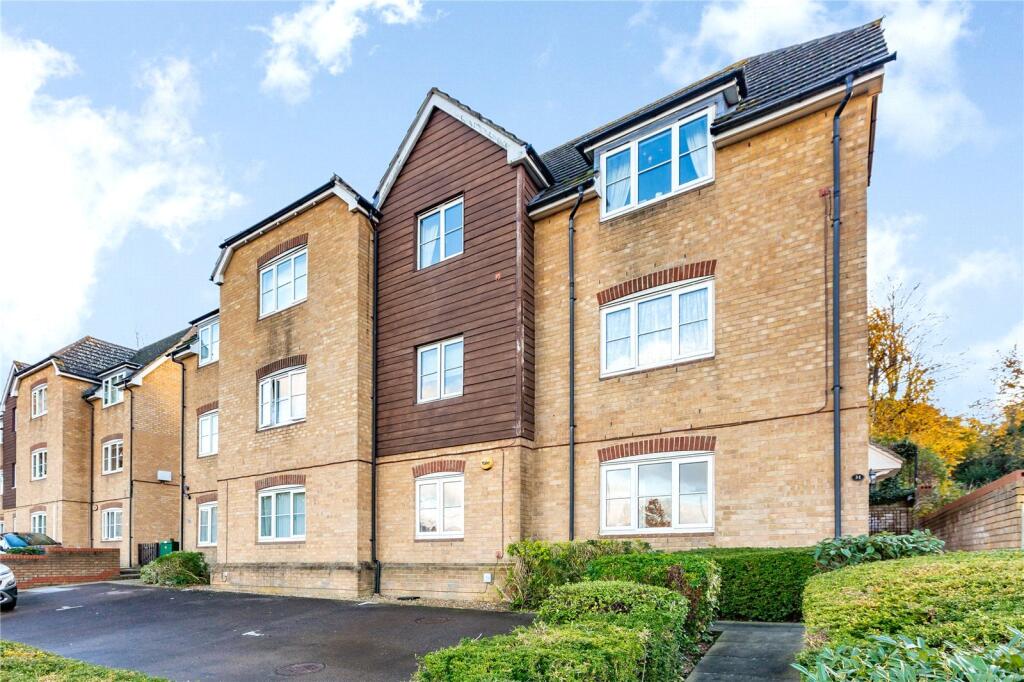 Main image of property: Basildon Road, Basildon, SS15