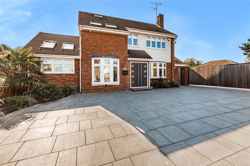 Main image of property: Curlew Crescent, Basildon, Essex, SS16