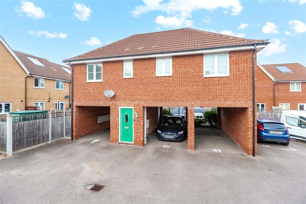 Main image of property: Stradbroke Road, Basildon, Essex, SS14