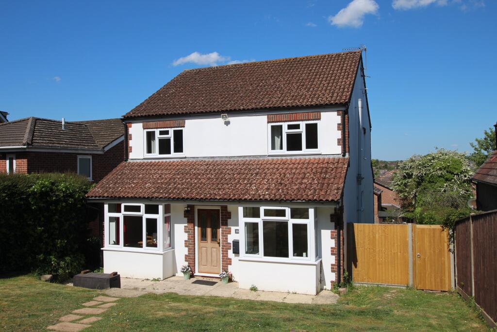 Main image of property: LONDON ROAD, CLANFIELD