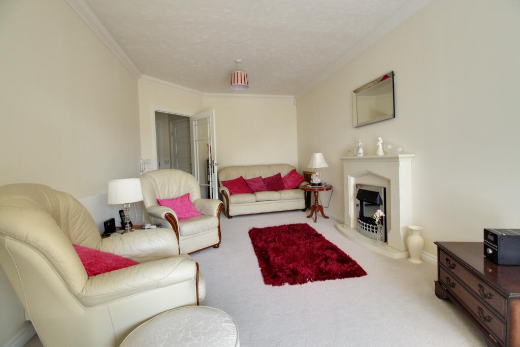 1 bedroom retirement property for sale in Apsley Lodge, Waterlooville, PO7