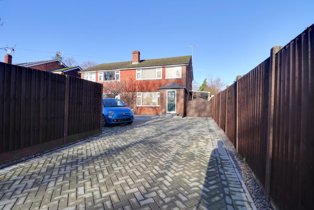 Main image of property: OAKLANDS GROVE, WATERLOOVILLE