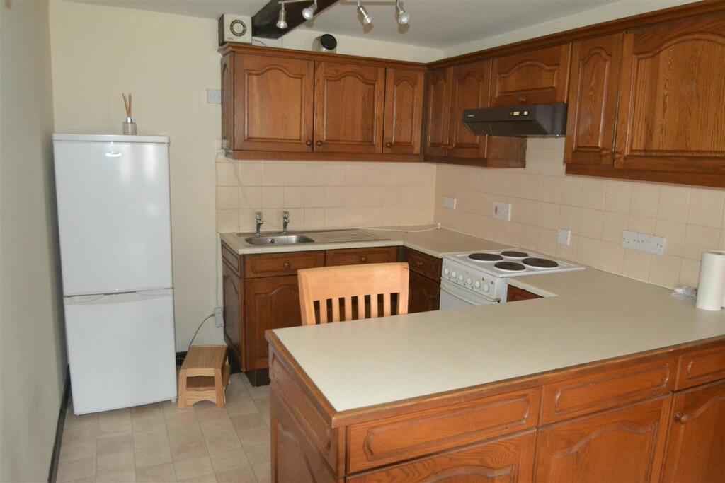Additional property image - Ringwood, Hampshire