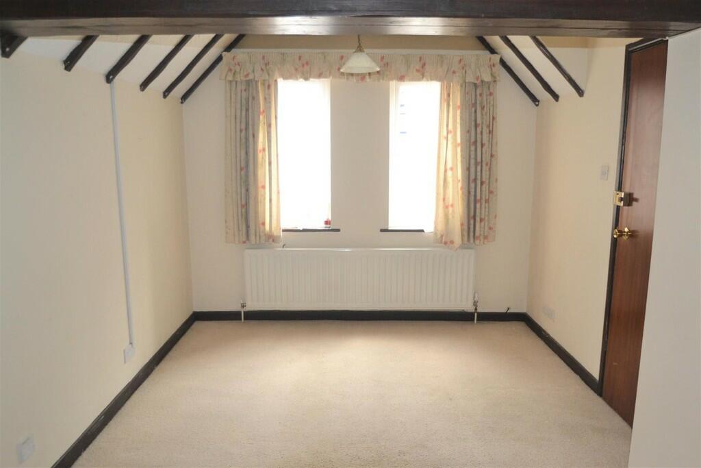 Additional property image - Ringwood, Hampshire