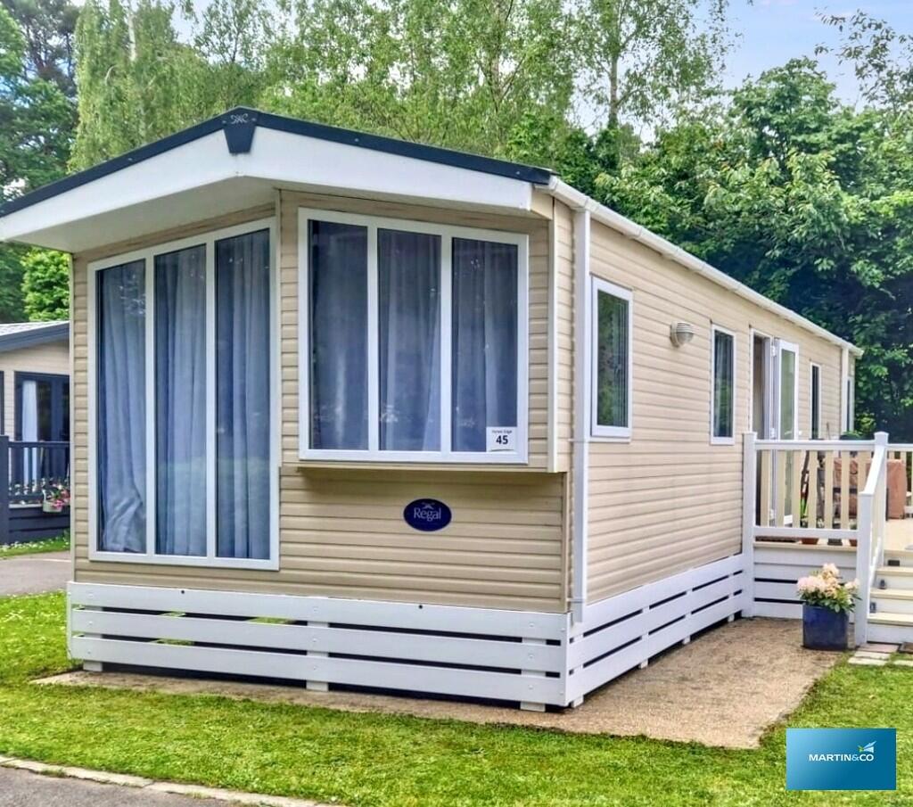 Main image of property: Forest Edge, Ringwood Road