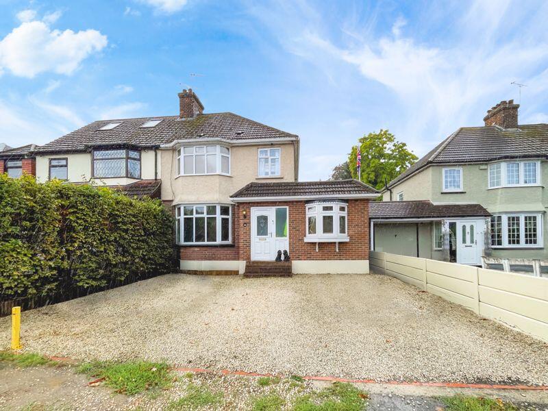 4 bedroom semi-detached house