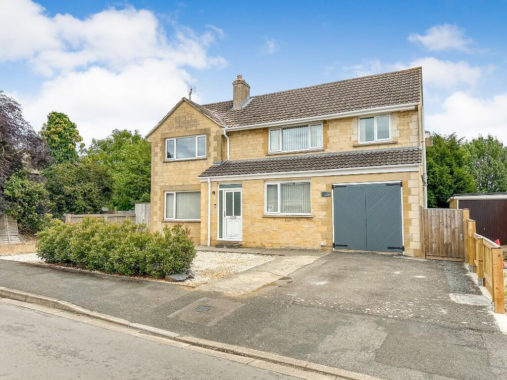 Main image of property: Kingsmead, Lechlade, Gloucestershire, GL7