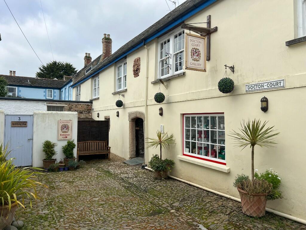 Commercial property for sale in COMMERCIAL PREMISES TO LET, Myrtle Street, Appledore, EX39