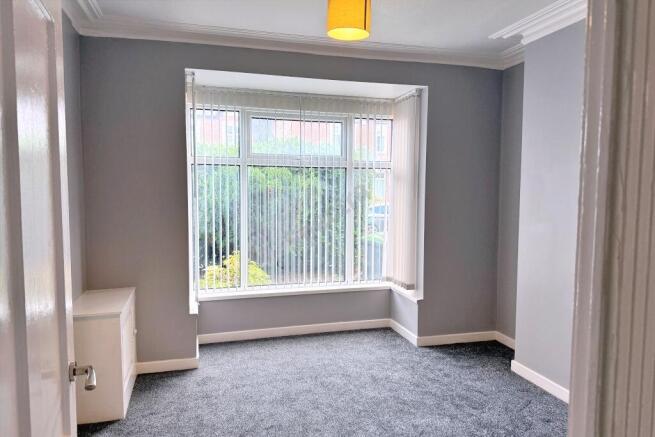 1 Bedroom Ground Floor Flat Near Acocks Green Sho
