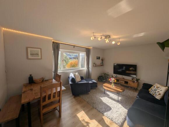 New lounge 1.jpg