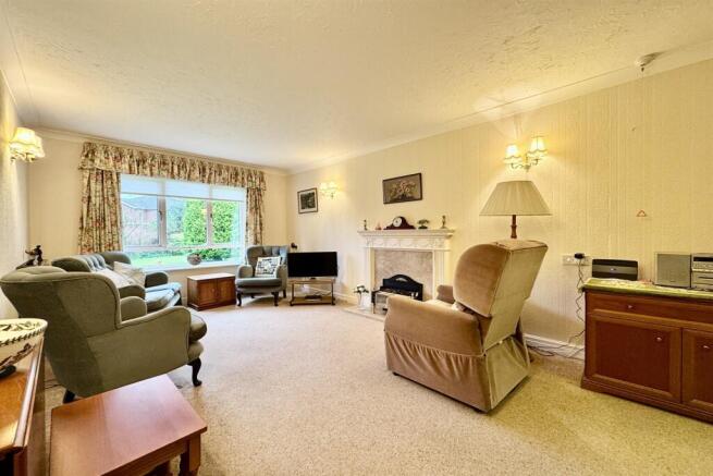 Living Dining Room