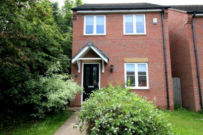 Brereton Road, Rugeley- 3 bedroom Detached house 