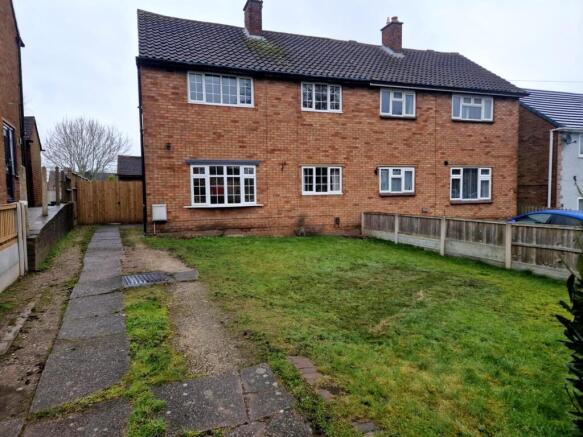 St. Michaels Road, Brereton- 3 bedroom semi detac
