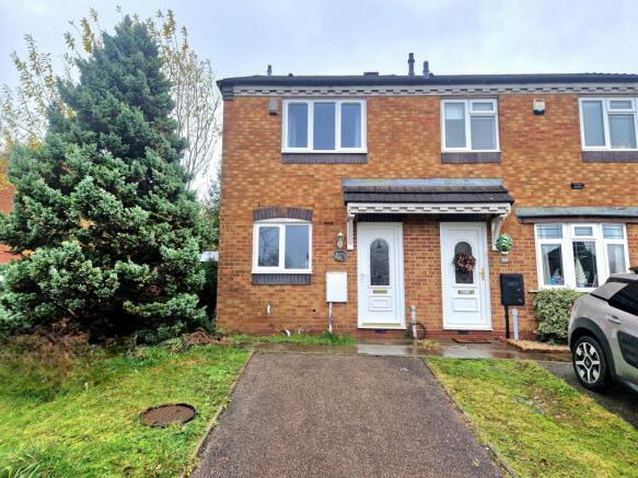 2 Bedroom Terraced to let