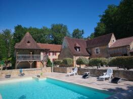 Photo of Country House and Three Gites Near Les Eyzies