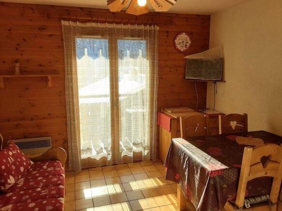 Photo 7